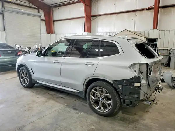 5UXTY5C0XM9E99780 2021 BMW X3 - Image 2