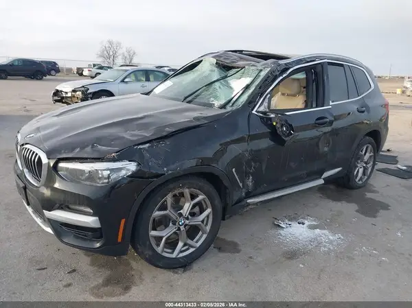 5UXTY5C0XM9G15138 2021 BMW X3 - Image 2