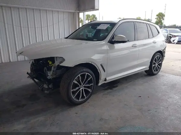 5UXTY9C00M9F52316 2021 BMW X3 - Image 2