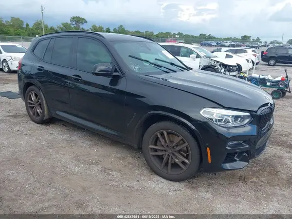 5UXTY9C00M9G72049 2021 BMW X3 - Image 1
