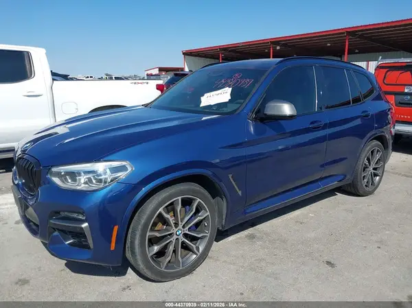 5UXTY9C01L9D69716 2020 BMW X3 - Image 2