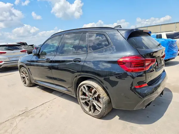 5UXTY9C01M9F21561 2021 BMW X3 - Image 2