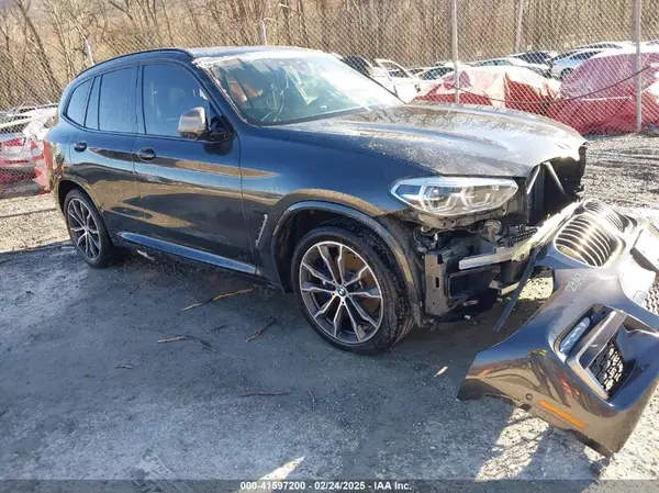 5UXTY9C02L9B37058 2020 BMW X3 - Image 1