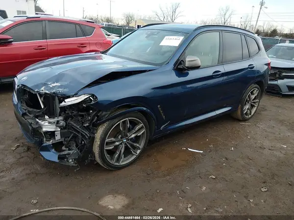 5UXTY9C02LL304485 2020 BMW X3 - Image 2
