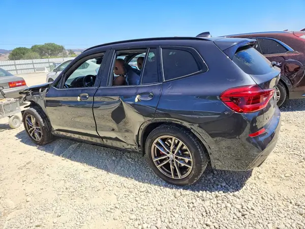 5UXTY9C02M9G26027 2021 BMW X3 - Image 2