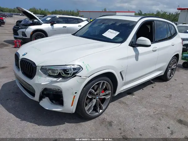 5UXTY9C04M9G46876 2021 BMW X3 - Image 2