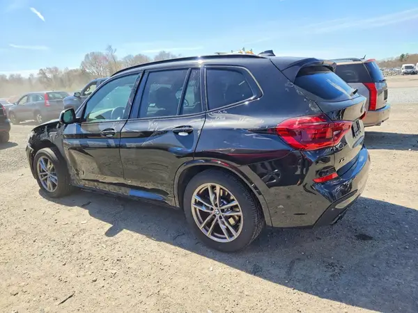 5UXTY9C05M9F22812 2021 BMW X3 - Image 2
