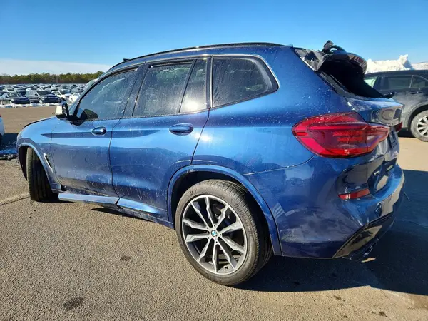 5UXTY9C07M9E65836 2021 BMW X3 - Image 2