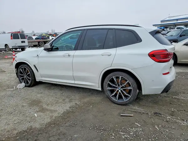 5UXTY9C07M9E85083 2021 BMW X3 - Image 2