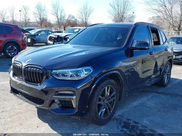 5UXTY9C08L9C59021 2020 BMW X3 - Image 2