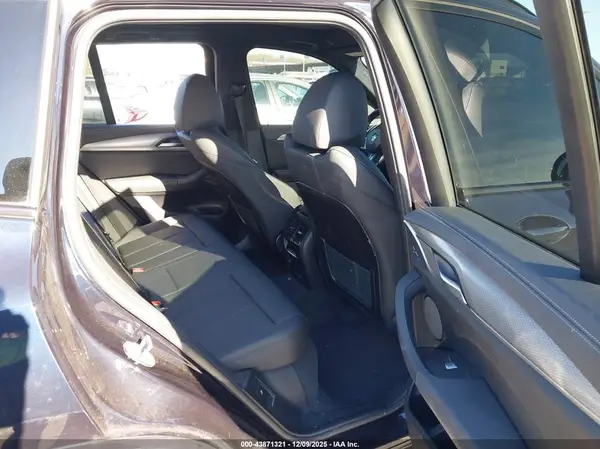 5UXTY9C08L9C59021 2020 BMW X3 - Image 8