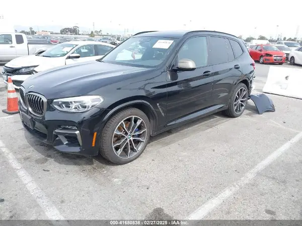5UXTY9C08LL304569 2020 BMW X3 - Image 2