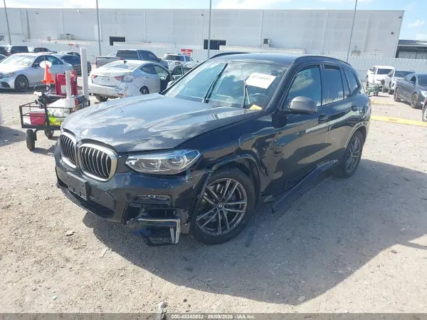 5UXTY9C08M9D81749 2021 BMW X3 - Image 2