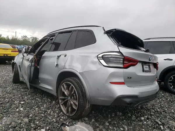 5UXTY9C09M9H88995 2021 BMW X3 - Image 2