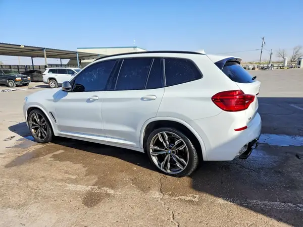 5UXTY9C0XL9D23575 2020 BMW X3 - Image 2