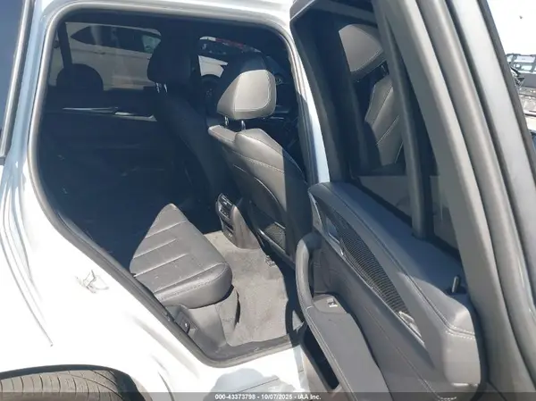 5UXTY9C0XM9E48609 2021 BMW X3 - Image 8