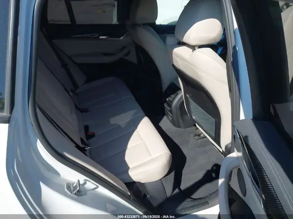 5UXTY9C0XM9H86933 2021 BMW X3 - Image 8