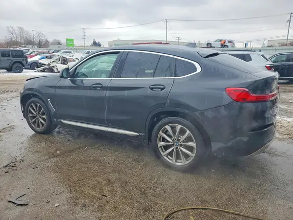 5UXUJ3C50KLA58748 2019 BMW X4 - Image 2