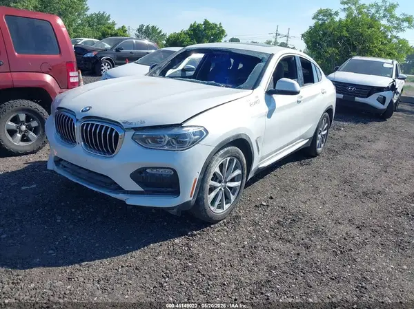 5UXUJ3C50KLG52773 2019 BMW X4 - Image 2