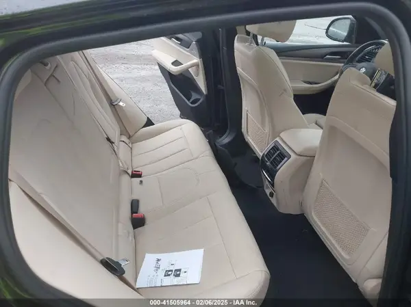 5UXUJ3C50KLG56919 2019 BMW X4 - Image 8