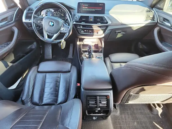 5UXUJ3C51KLA58726 2019 BMW X4 - Image 8