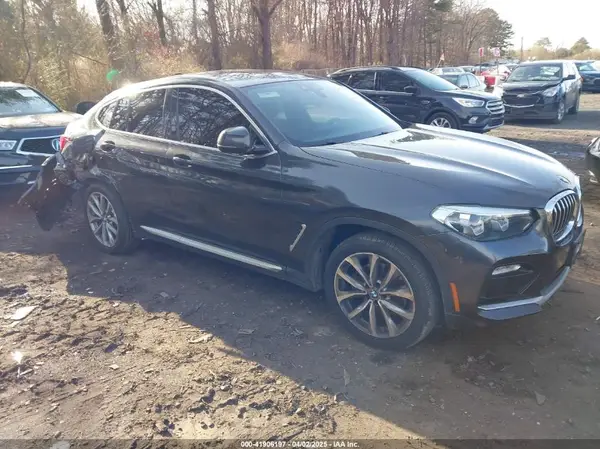 5UXUJ3C51KLG52460 2019 BMW X4 - Image 1