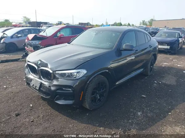 5UXUJ3C51KLG53379 2019 BMW X4 - Image 2