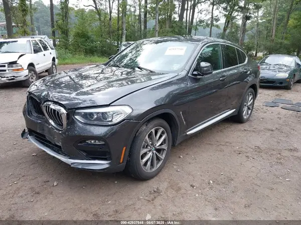 5UXUJ3C51KLG54435 2019 BMW X4 - Image 2