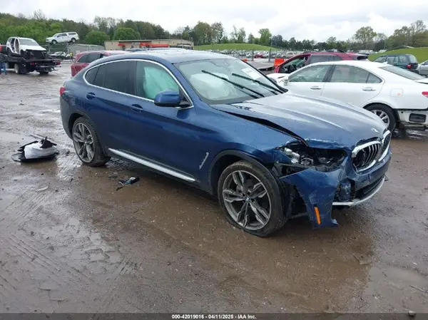 5UXUJ3C51KLG56976 2019 BMW X4 - Image 1