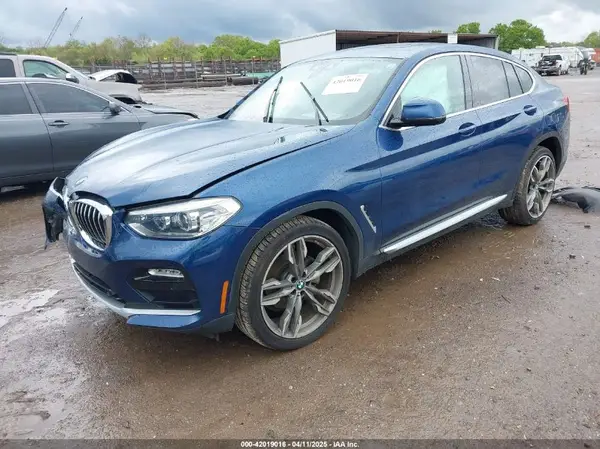 5UXUJ3C51KLG56976 2019 BMW X4 - Image 2