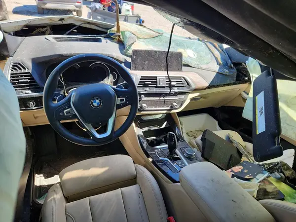 5UXUJ3C52KLG51866 2019 BMW X4 - Image 8