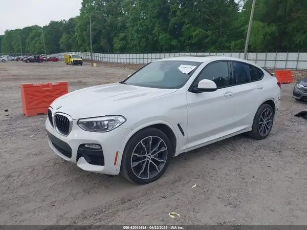 5UXUJ3C52KLG54945 2019 BMW X4 - Image 2