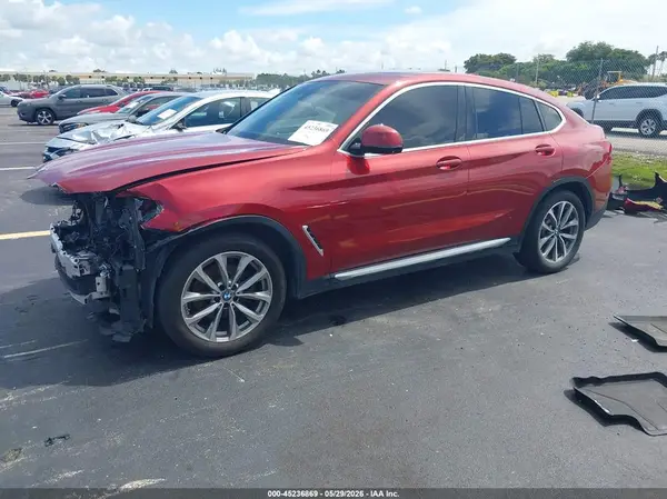 5UXUJ3C53KLG51794 2019 BMW X4 - Image 2