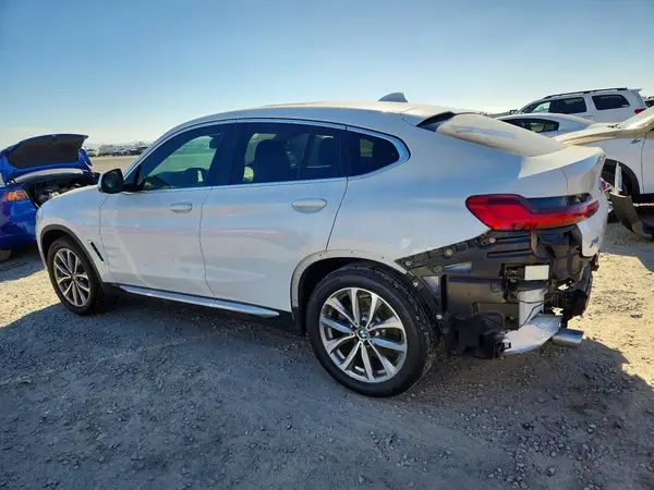 5UXUJ3C54KLG53232 2019 BMW X4 - Image 2