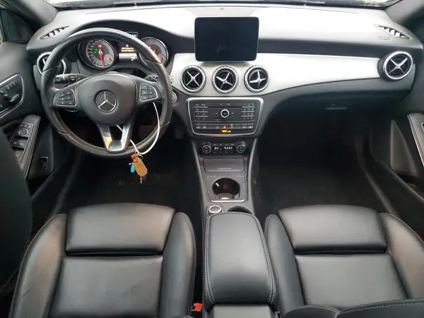5UXUJ3C54KLG53568 2019 BMW X4 - Image 8