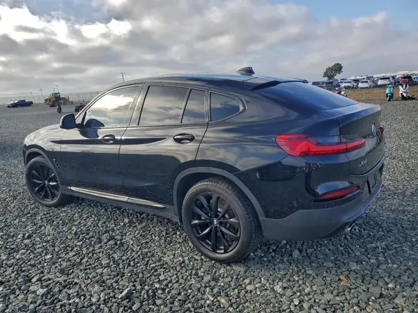 5UXUJ3C54KLG53604 2019 BMW X4 - Image 2