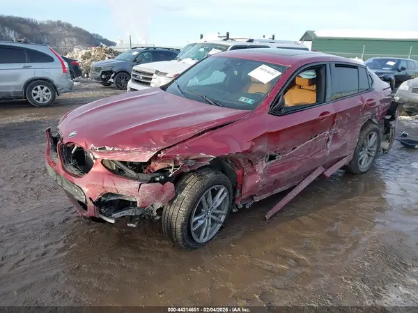 5UXUJ3C54KLG54199 2019 BMW X4 - Image 2