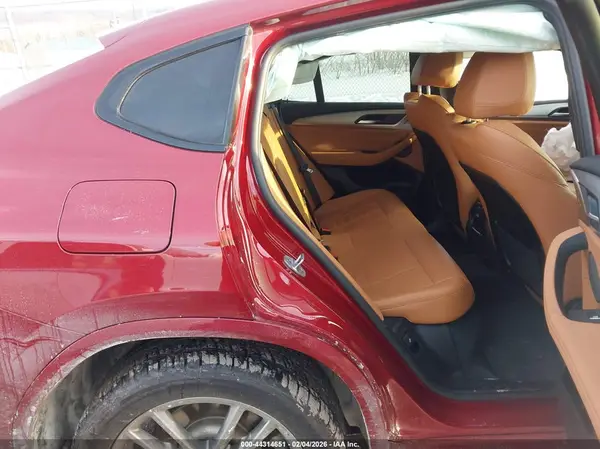 5UXUJ3C54KLG54199 2019 BMW X4 - Image 8