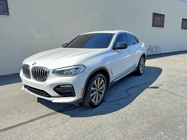 5UXUJ3C54KLG55756 2019 BMW X4 - Image 2