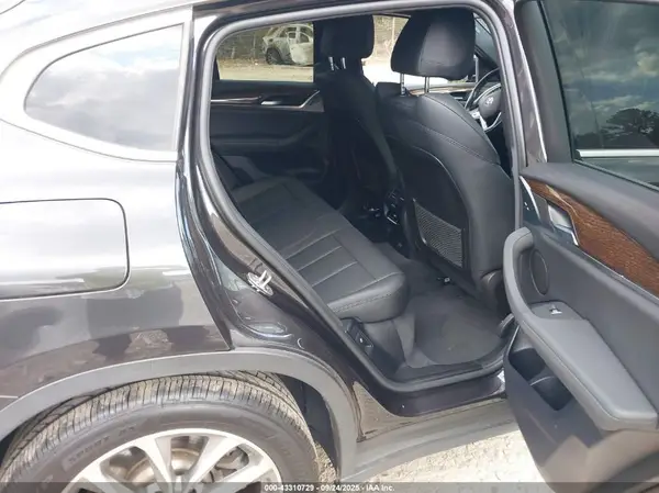 5UXUJ3C55KLG54342 2019 BMW X4 - Image 8