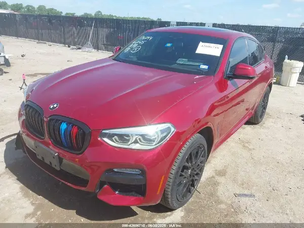 5UXUJ3C56KLG52051 2019 BMW X4 - Image 2