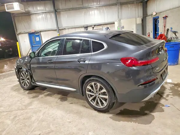 5UXUJ3C56KLG54902 2019 BMW X4 - Image 2