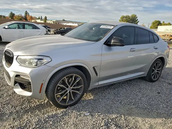 5UXUJ3C57KLG52768 2019 BMW X4 - Image 1