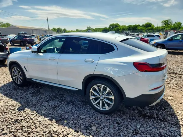 5UXUJ3C57KLG54536 2019 BMW X4 - Image 2