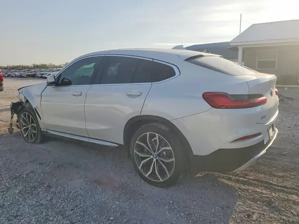5UXUJ3C57KLG56299 2019 BMW X4 - Image 2