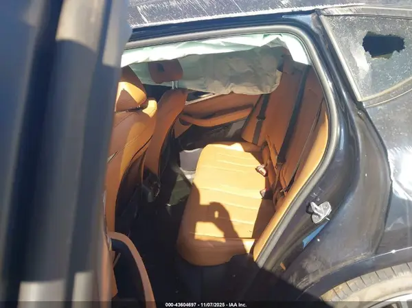 5UXUJ3C58KLG52794 2019 BMW X4 - Image 8