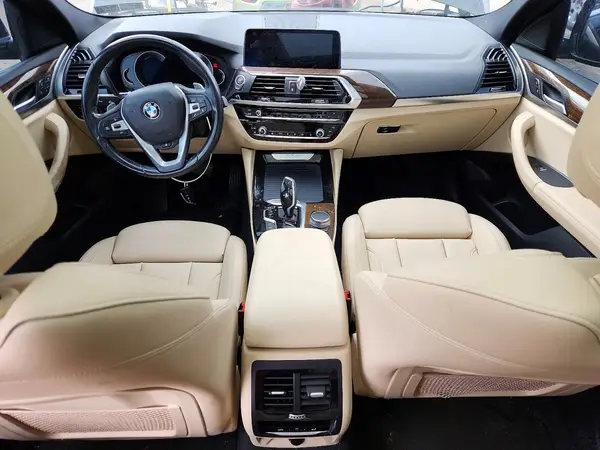 5UXUJ3C58KLG54531 2019 BMW X4 - Image 8