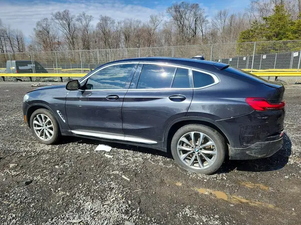 5UXUJ3C58KLG55128 2019 BMW X4 - Image 2