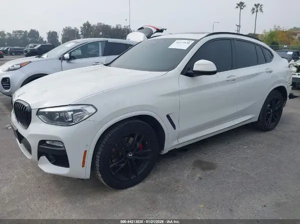5UXUJ3C58KLG56134 2019 BMW X4 - Image 2