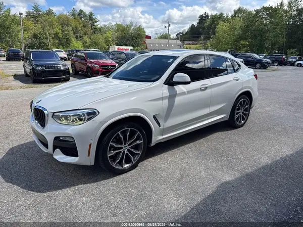 5UXUJ3C59KLG52027 2019 BMW X4 - Image 2